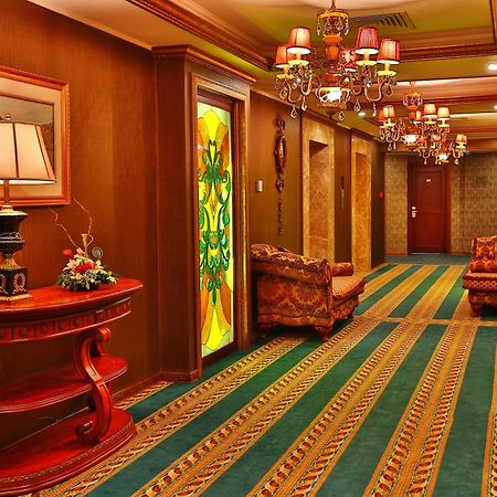 ディプロマット ホテル アンド ビジネスセンター アスターナ エクステリア 写真